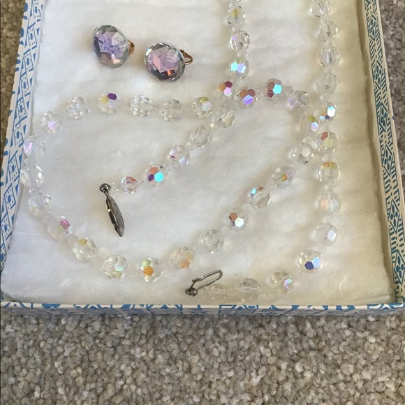 Vintage Crystal necklace and clip on earrings set - Picture 1 of 4